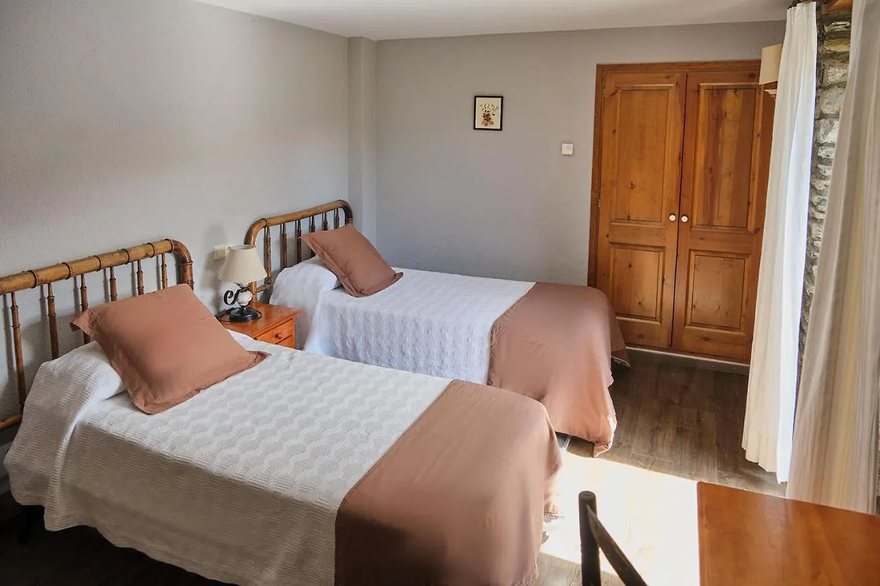 Cal Marrufes Guest House Puigcerda 0*,  Spain