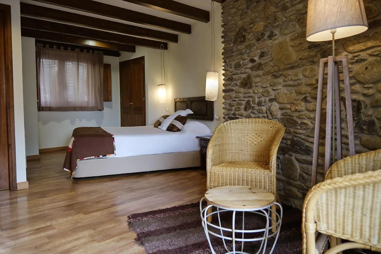 Country house Cal Marrufes Guest House Puigcerda Spain