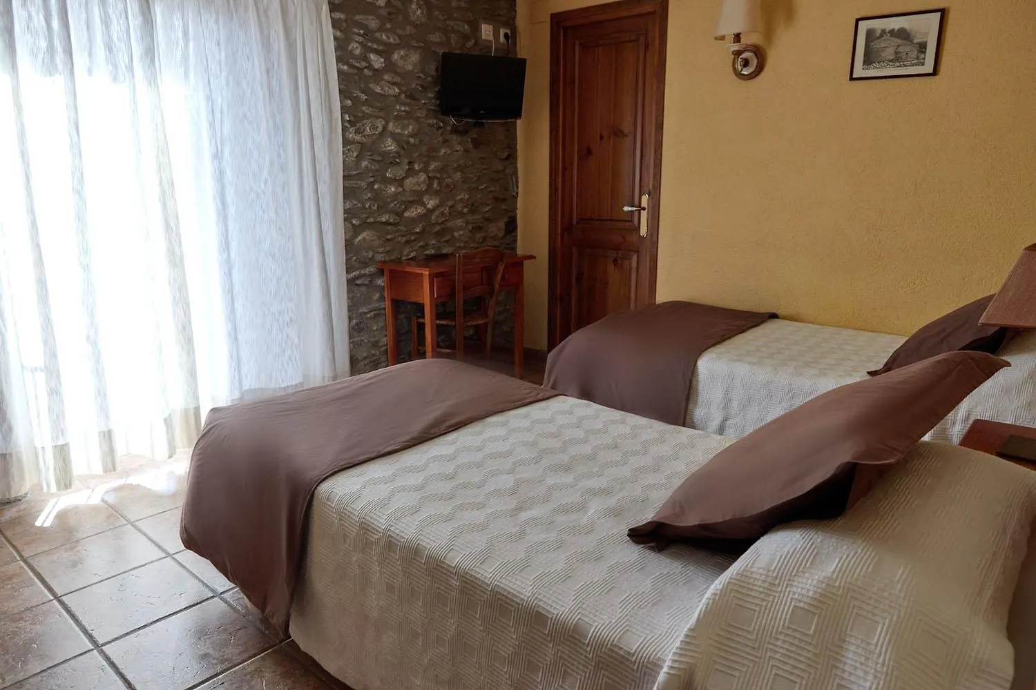 Country house Cal Marrufes Guest House Puigcerda