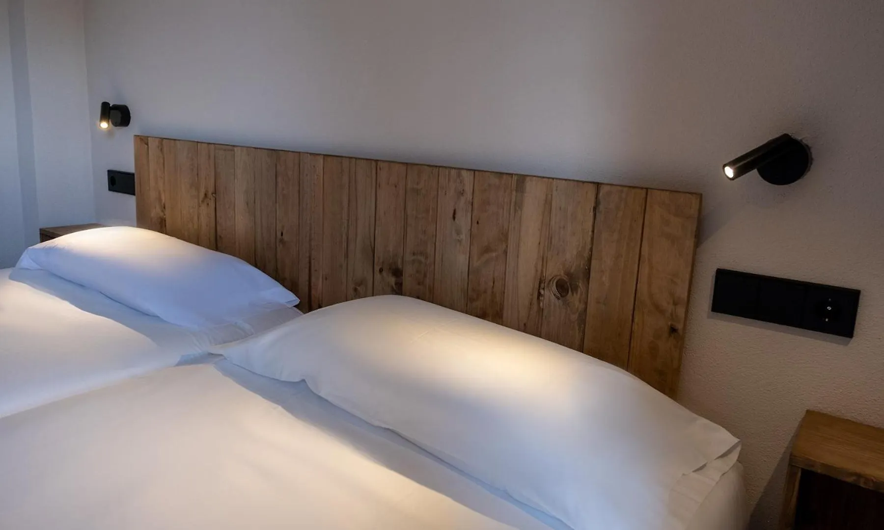 Cal Marrufes Guest House Puigcerda Spain
